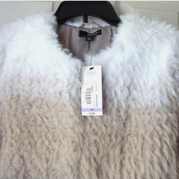 a.n.a Women's Cream Faux Fur Jacket - Picture 4 of 6